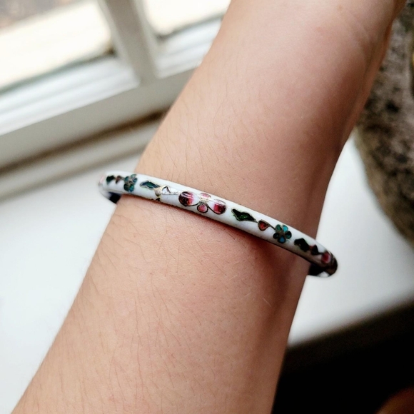 Vintage Cloisonne Floral Bangle Bracelet - Picture 5 of 8